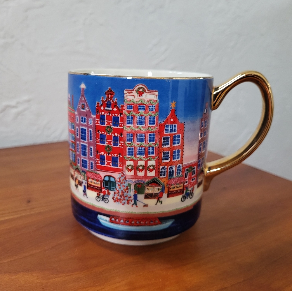 Anthropologie Holiday In The City Series Amsterdam Merry and Bright Coffee Mug